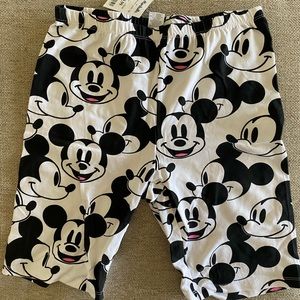 NWT — Mickey Mouse biker shorts — size L